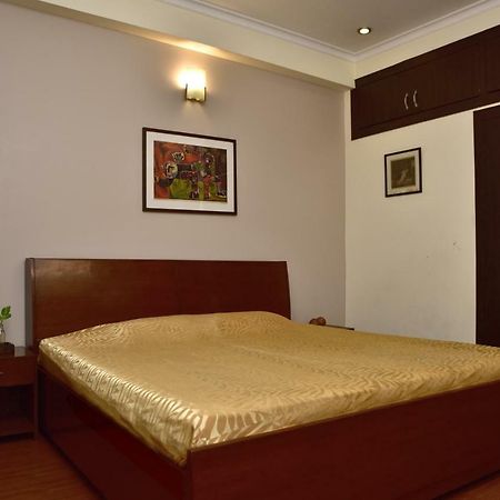 2Bhk Comfortable Furnished Serviced Apartments In Hauz Khas - Woodpecker Apartments New Delhi Exterior photo