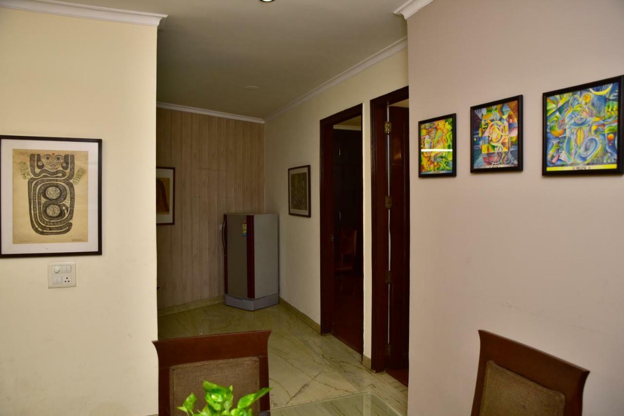 2Bhk Comfortable Furnished Serviced Apartments In Hauz Khas - Woodpecker Apartments New Delhi Exterior photo