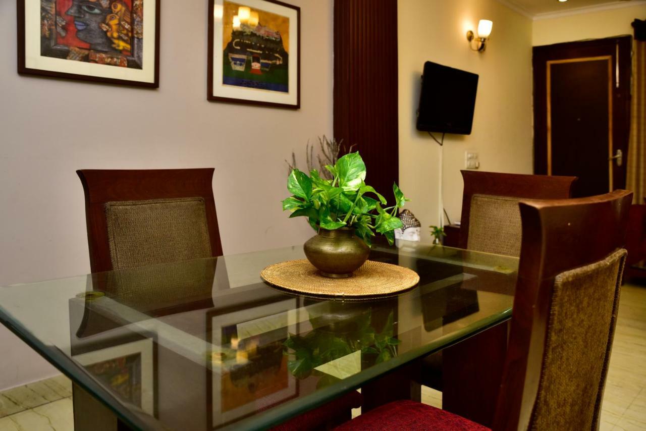 2Bhk Comfortable Furnished Serviced Apartments In Hauz Khas - Woodpecker Apartments New Delhi Exterior photo