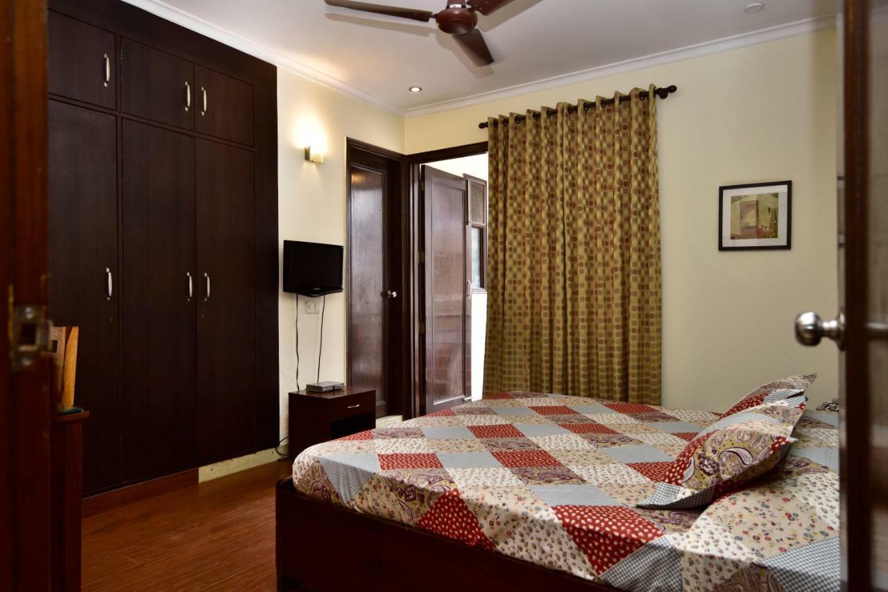 2Bhk Comfortable Furnished Serviced Apartments In Hauz Khas - Woodpecker Apartments New Delhi Exterior photo